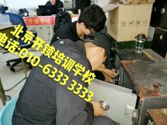婊子.com黄色视频网站"